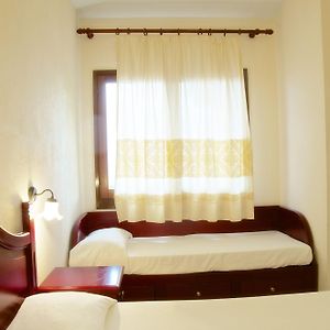 Dreibettzimmer
